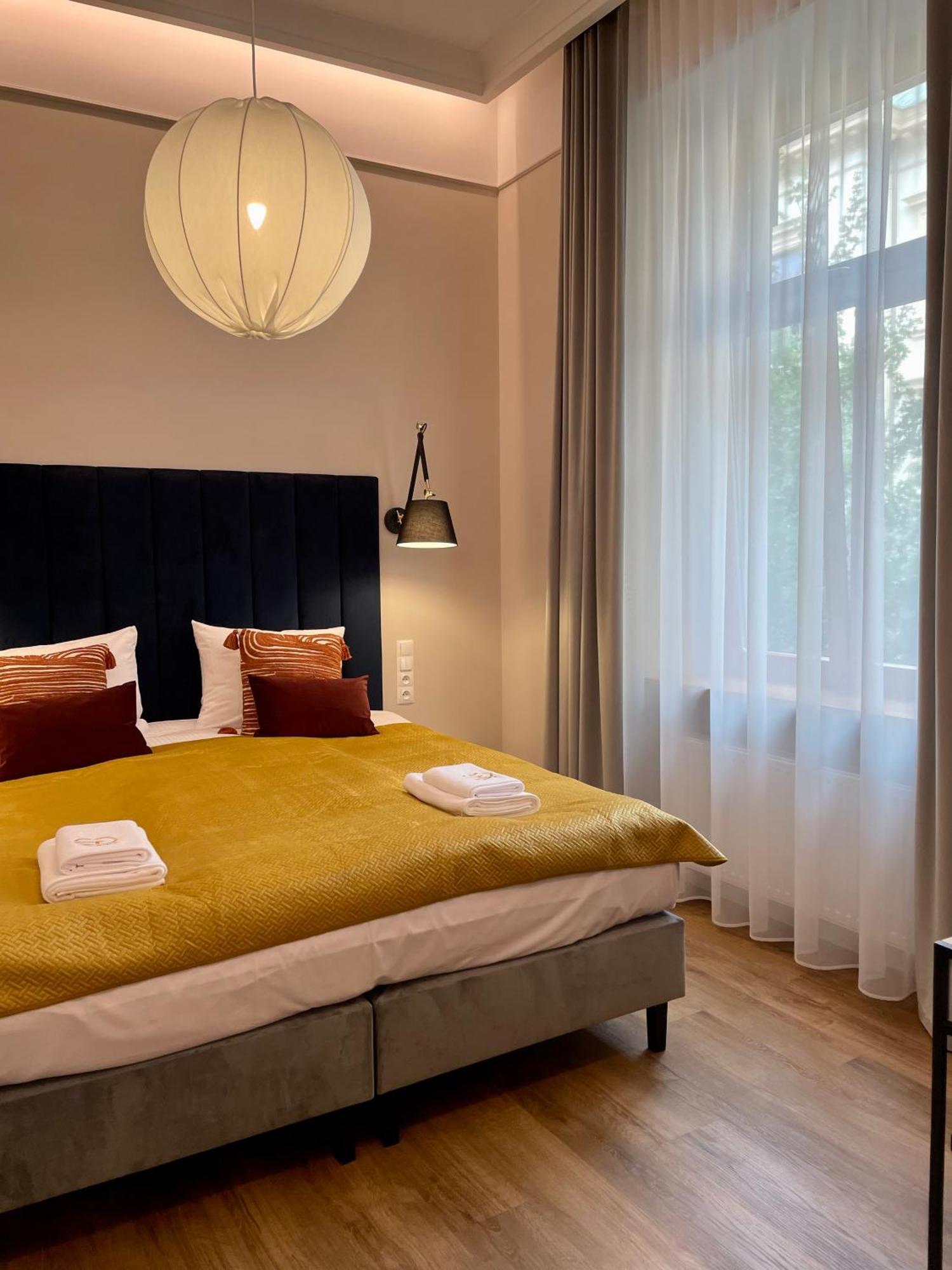 Golden Queen Apartments City Center クラクフ エクステリア 写真