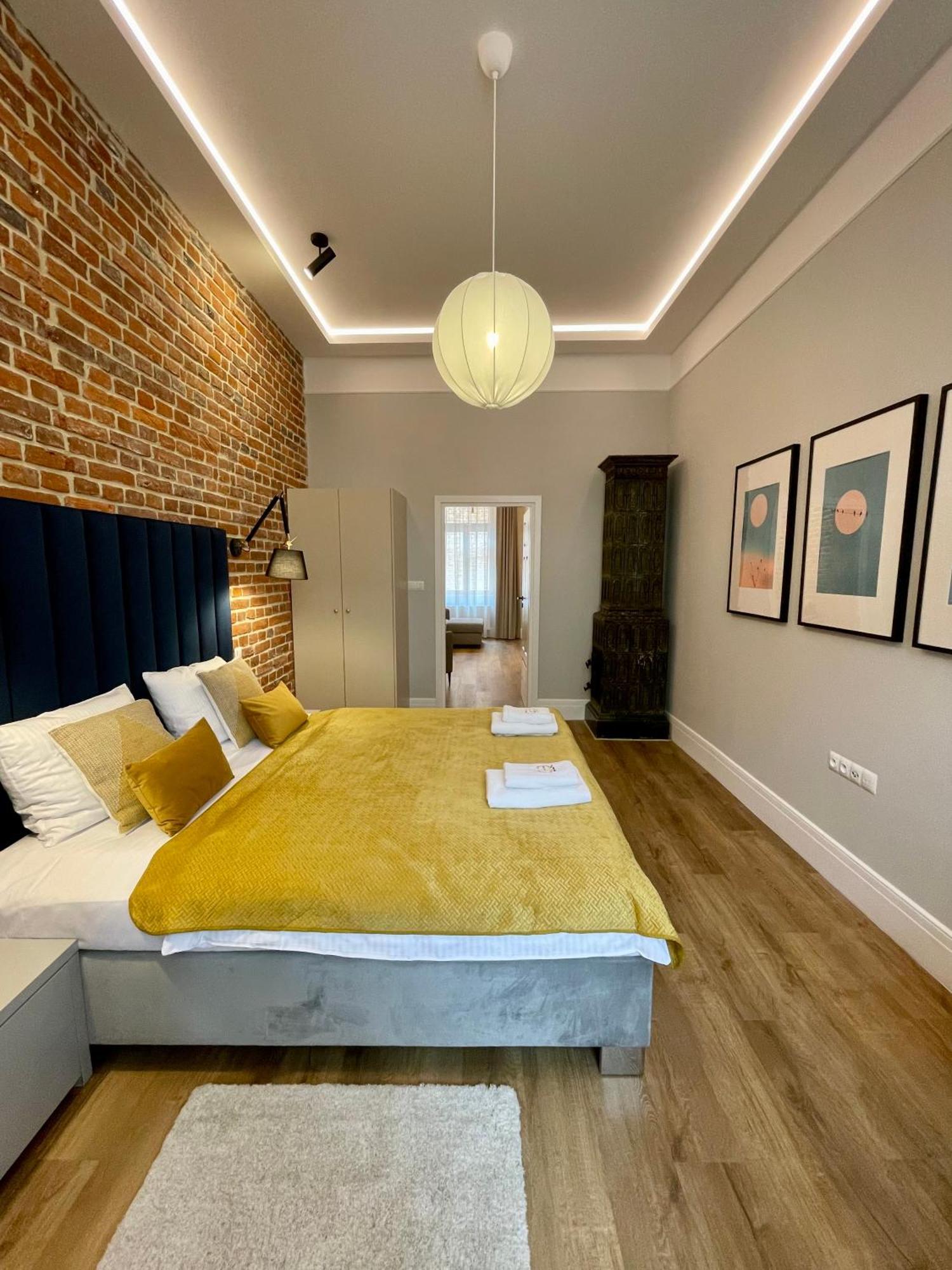 Golden Queen Apartments City Center クラクフ エクステリア 写真
